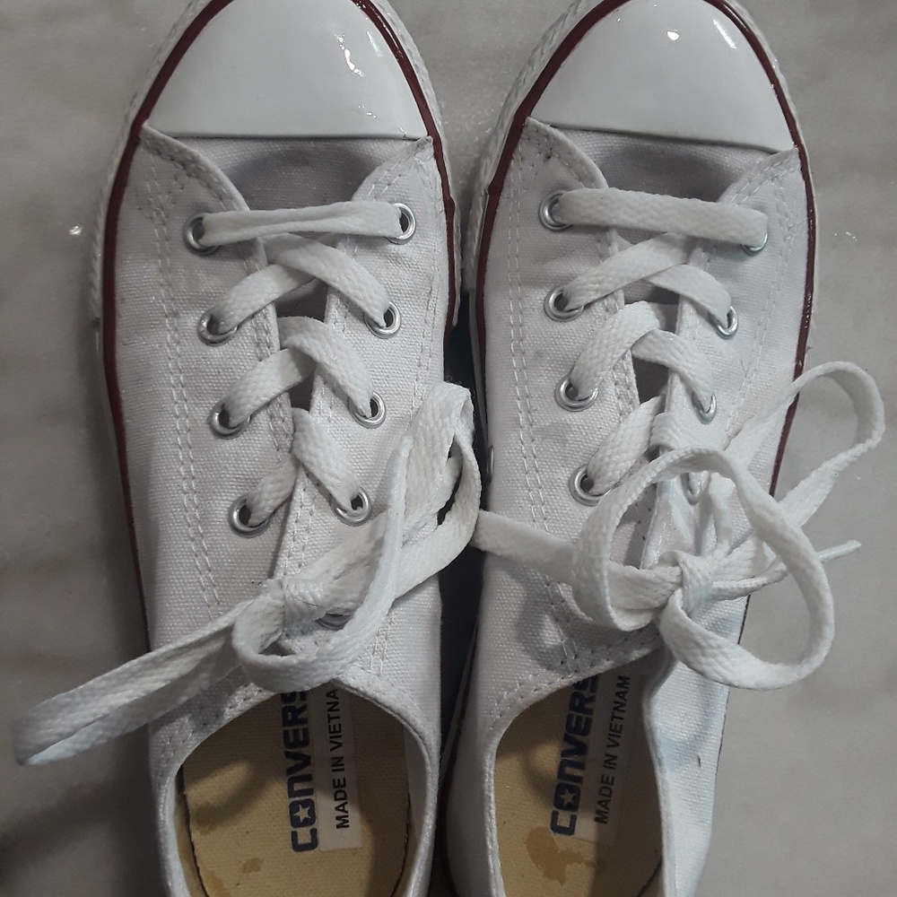 Converse Boy's White Red All Star Sneakers New